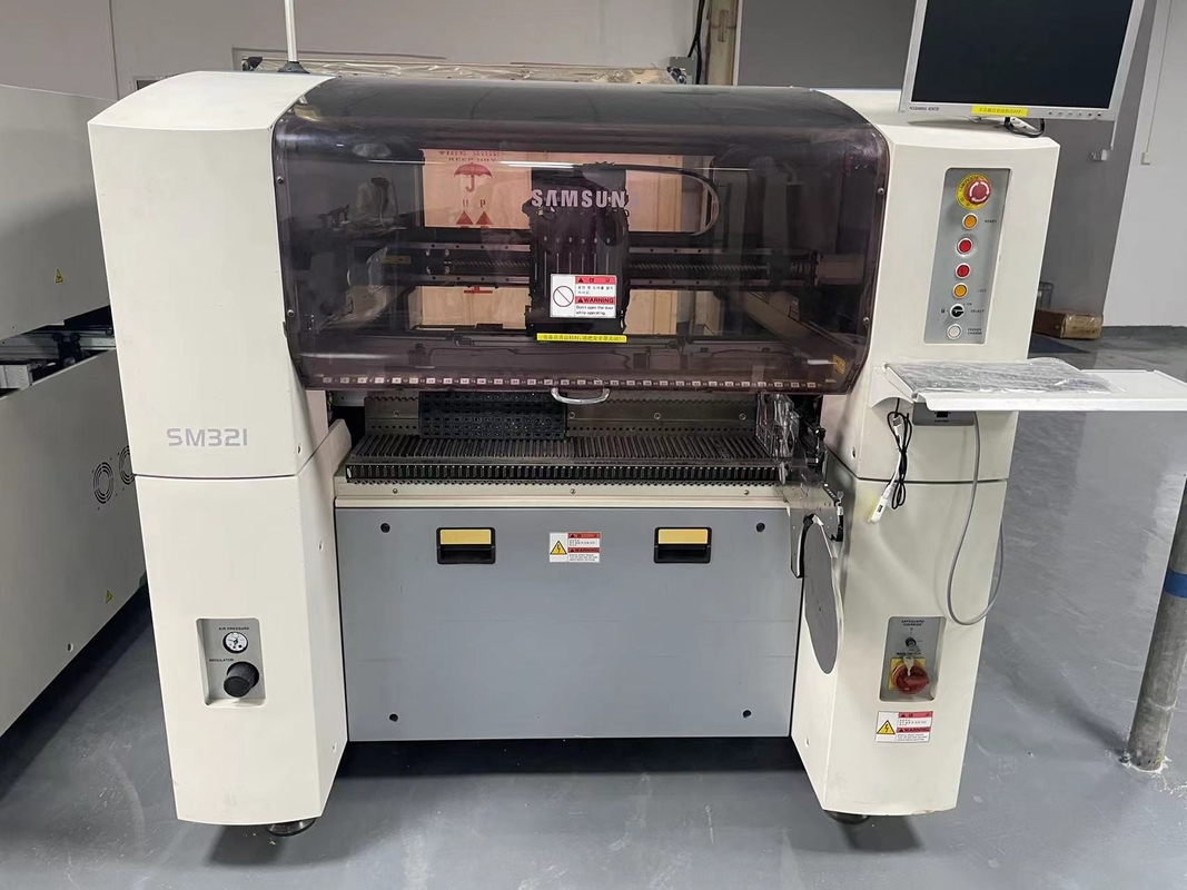 Samsung Sm321 SMT Assembly Machine 52000 CPH 16 Placement Heads Windows XP