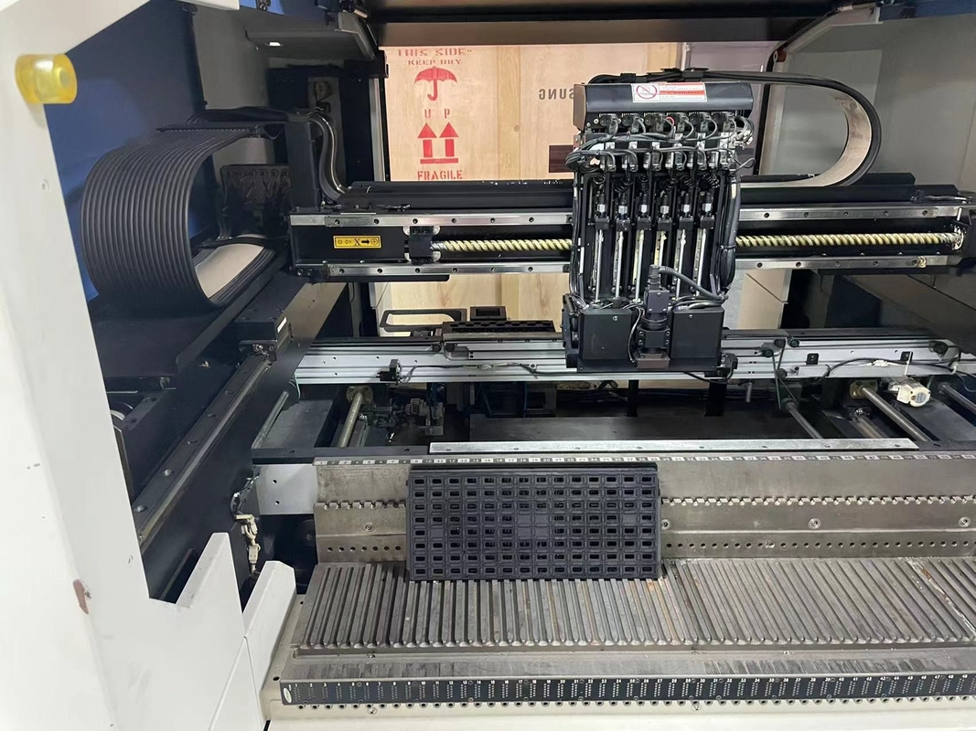 Samsung Sm321 SMT Assembly Machine 52000 CPH 16 Placement Heads Windows XP